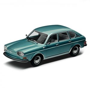 Модель в миниатюре 1:43 Volkswagen Type 411, Turquoise Metallic