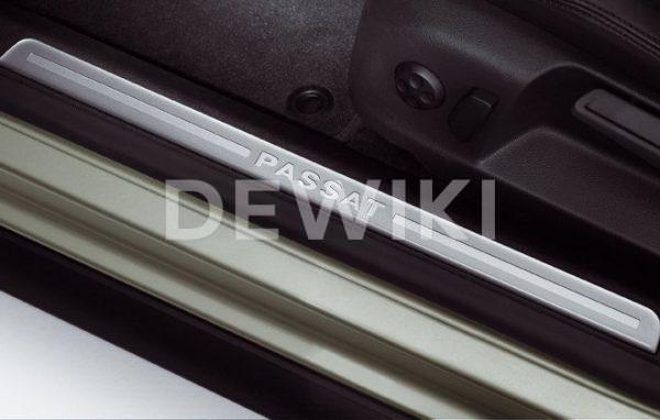 Накладки на пороги Volkswagen Passat (B6), с надписью Passat Накладки на пороги Volkswagen Passat (B6), с надписью Passat