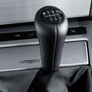 Кожаная рукоятка рычага МКПП BMW E46/E60/E61/E64/E63/E36/E53 X5,3,5 и 6 серия Кожаная рукоятка рычага МКПП BMW E46/E60/E61/E64/E63/E36/E53 X5,3,5 и 6 серия