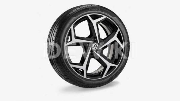 Летнее колесо в сборе VW Polo в дизайне Bonneville,  215/45 R17 91W XL, Black Metallic, 7.0J x 17 ET51 Летнее колесо в сборе VW Polo в дизайне Bonneville,  215/45 R17 91W XL, Black Metallic, 7.0J x 17 ET51