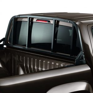 Решётка на заднее стекло кабины Volkswagen Amarok (2H) Решётка на заднее стекло кабины Volkswagen Amarok (2H)