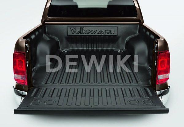 Поддон грузового отсека Volkswagen Amarok (2H), с одним рядом сидений, с надписью Поддон грузового отсека Volkswagen Amarok (2H), с одним рядом сидений, с надписью