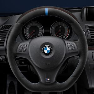 Спортивное рулевое колесо BMW M Performance M3 и M1 Coupe, Алькантара