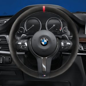 Спортивное рулевое колесо BMW M Performance II F15/F16 X5 и X6, Aлькантара с карбоновой вставкой Спортивное рулевое колесо BMW M Performance II F15/F16 X5 и X6, Aлькантара с карбоновой вставкой