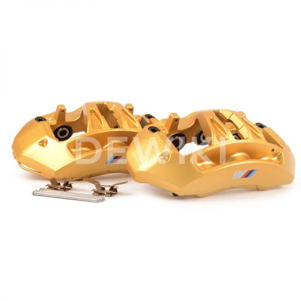 Комплект для дооборудования спортивными корамическими тормозами BMW M Performance M3 и M4 F80/F82, золотой Комплект для дооборудования спортивными корамическими тормозами BMW M Performance M3 и M4 F80/F82, золотой