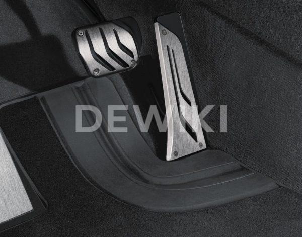 Комплект накладок на педали из нержавеющей стали BMW M Performance для автомобилей с АКПП