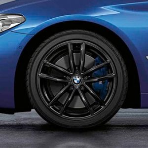 Зимнее колесо R18 BMW G30/G31, Double Spoke 662M Black,  Goodyear Ultra Grip 8 Performance RunFlat Зимнее колесо R18 BMW G30/G31, Double Spoke 662M Black,  Goodyear Ultra Grip 8 Performance RunFlat