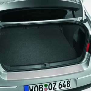 Защитная пленка на задний бампер для Volkswagen Passat (B6) 2005-2010 Variant Защитная пленка на задний бампер для Volkswagen Passat (B6) 2005-2010 Variant