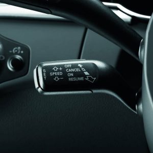 Круиз-контроль Audi A6 / A7, с ассистентом поддержания полосы движения Круиз-контроль Audi A6 / A7, с ассистентом поддержания полосы движения