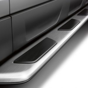Боковая подножка Audi Q7 (4L), левая сторона