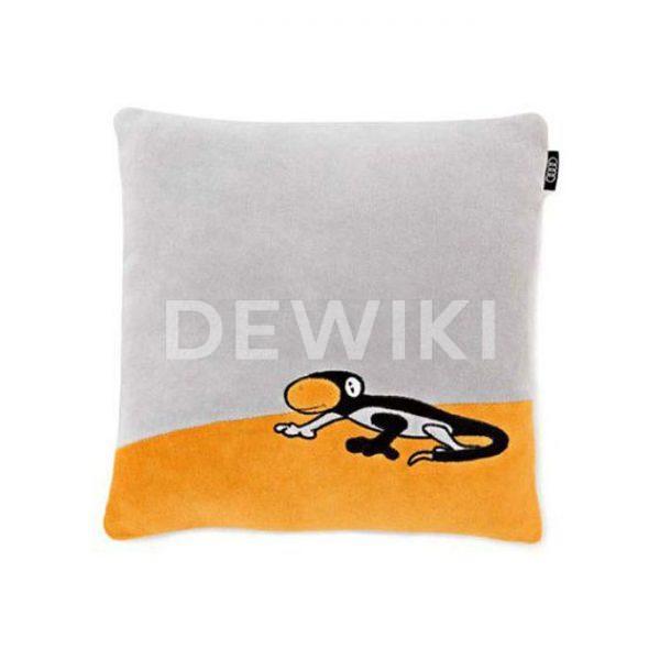 Подушка детская Audi с вышивкой Геккон Подушка детская Audi с вышивкой Геккон
