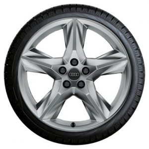 Зимнее колесо в сборе 255/55 R19 111H Pirelli Scorpion Winter AO Правое Зимнее колесо в сборе 255/55 R19 111H Pirelli Scorpion Winter AO Правое
