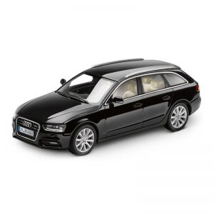 Модель в миниатюре Audi A4 Avant, Phantom black, масштаб 1:43 Модель в миниатюре Audi A4 Avant, Phantom black, масштаб 1:43