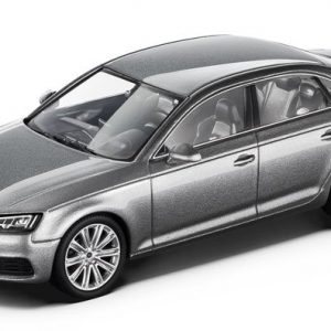 Модель в миниатюре Audi A4, Floret silver, масштаб 1:43 Модель в миниатюре Audi A4, Floret silver, масштаб 1:43