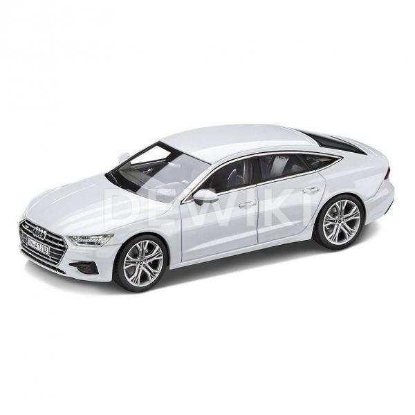 Модель в миниатюре Audi A7 Sportback, Glacier white, масштаб 1:43