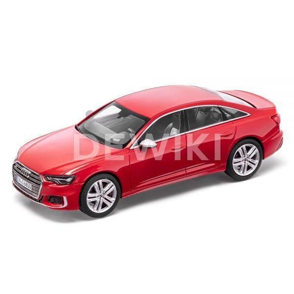 Модель в миниатюре Audi S6 limited 2019, Tango Red, масштаб 1:43 Модель в миниатюре Audi S6 limited 2019, Tango Red, масштаб 1:43