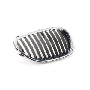Передняя правая решетка радиатора BMW M Performance E60/E61 5 серия, Chrome Передняя правая решетка радиатора BMW M Performance E60/E61 5 серия, Chrome