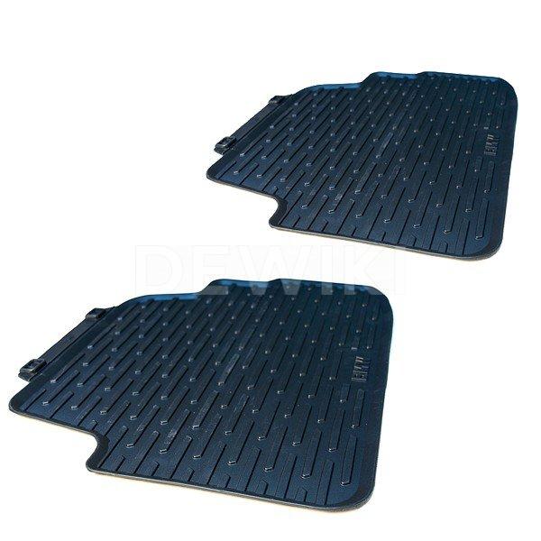 Резиновые задние коврики BMW E81/E82 Резиновые задние коврики BMW E81/E82