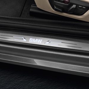 Накладки на пороги BMW со светодиодной подсветкой, 1 и 2 серия