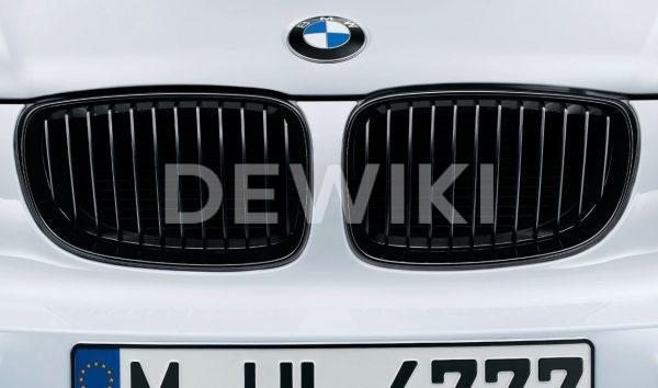 Передняя левая решетка радиатора BMW M Performance E81/E87/E88 1 серия, Black