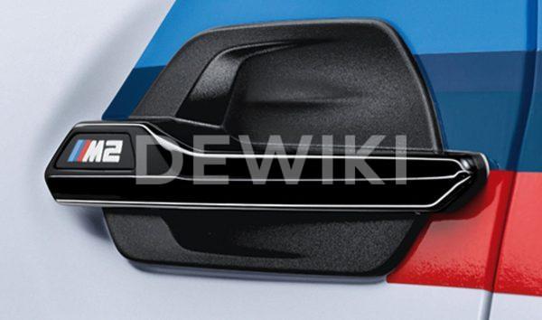 Декоративная накладка на левое крыло BMW M Performance блестящего черного цвета F87 M2