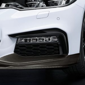 Правая карбоновая накладка переднего бампера BMW M Performance G30/G31 5 серия Правая карбоновая накладка переднего бампера BMW M Performance G30/G31 5 серия