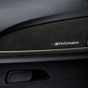 Декоративные планки BMW M Performance из карбона с алькантарой BMW Performance F33 4 серия
