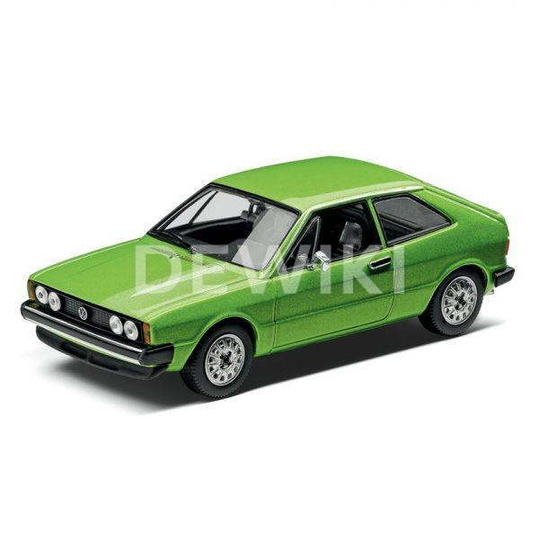 Модель в миниатюре 1:43 Volkswagen Scirocco, Viper Green Metallic Модель в миниатюре 1:43 Volkswagen Scirocco, Viper Green Metallic