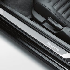 Накладки на пороги Volkswagen Beetle, с надписью Beetle Накладки на пороги Volkswagen Beetle, с надписью Beetle