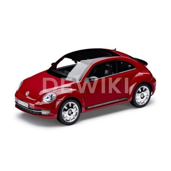 Модель в миниатюре 1:18 Volkswagen Beetle, Tornado Red