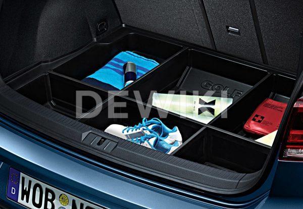 Поддон в багажник Volkswagen Golf 7 с разделителями, для автомобилей с базовым полом багажника