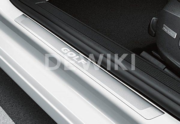 Накладки на пороги Volkswagen Golf 7, 2-дверных с надписью Golf Накладки на пороги Volkswagen Golf 7, 2-дверных с надписью Golf