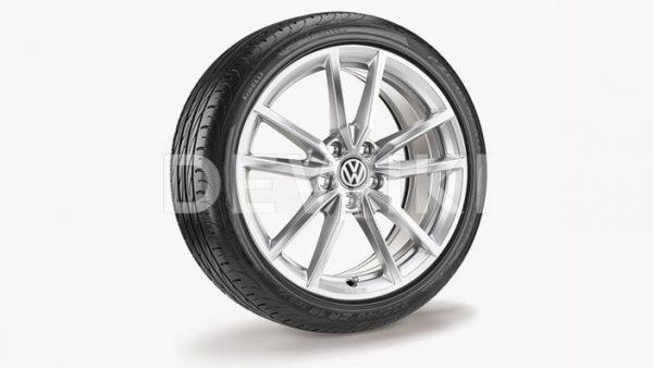 Летнее колесо в сборе VW Golf в дизайне Pretoria,  225/40 R18 92Y/ZR XL, Silver, 7.5J x 18 ET51 Летнее колесо в сборе VW Golf в дизайне Pretoria,  225/40 R18 92Y/ZR XL, Silver, 7.5J x 18 ET51