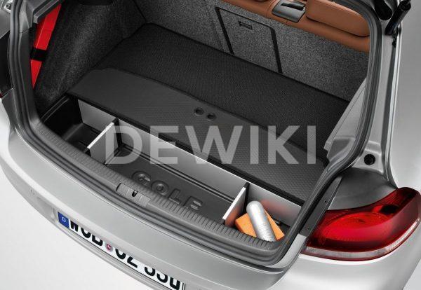 Поддон в багажник Volkswagen Golf 5 / 6 / 6 GTI с разделителями, для автомобилей с базовым полом багажника
