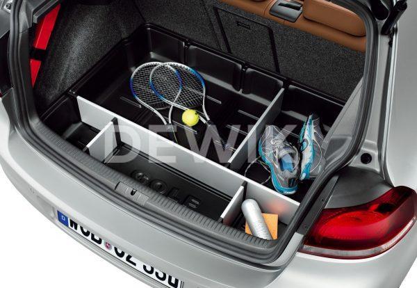 Поддон в багажник Volkswagen Golf 5 / 6 / 6 GTI с разделителями, для автомобилей с базовым полом багажника