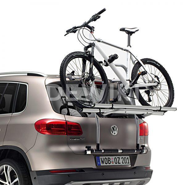 Велокрепление на крышку багажника для двух велосипедов Volkswagen Tiguan (5N) Велокрепление на крышку багажника для двух велосипедов Volkswagen Tiguan (5N)
