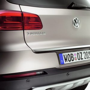 Накладка на крышку багажника Volkswagen Tiguan (5N), хромированная