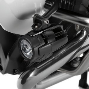 Дополнительная светодиодная фара BMW R 1200 / 1250 / F 650 / 750 / 850 / C 400 X Дополнительная светодиодная фара BMW R 1200 / 1250 / F 650 / 750 / 850 / C 400 X
