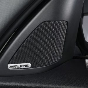 Комплект дооснащения системой BMW HiFi Alpine Комплект дооснащения системой BMW HiFi Alpine
