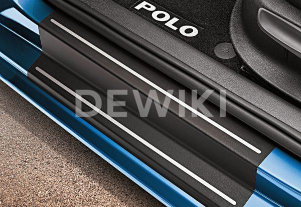 Защитная пленка на пороги Volkswagen Polo 5, 2-дверные, черные с серебристыми полосами Защитная пленка на пороги Volkswagen Polo 5, 2-дверные, черные с серебристыми полосами