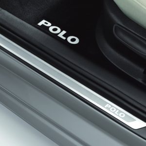 Накладки на пороги Volkswagen Polo Sedan, с надписью Polo Накладки на пороги Volkswagen Polo Sedan, с надписью Polo