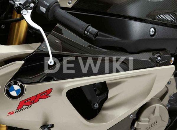 Карбоновый держатель эмблемы HP BMW S 1000 RR / HP4 2009-2015 год Карбоновый держатель эмблемы HP BMW S 1000 RR / HP4 2009-2015 год