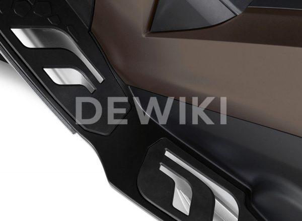 Хромированная вставка в площадку для ноги BMW C 650 GT 2011-2018 год, левая и центральная правая Хромированная вставка в площадку для ноги BMW C 650 GT 2011-2018 год, левая и центральная правая