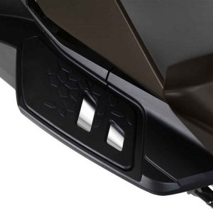 Хромированная вставка в площадку пассажира BMW C 600 / 650 Sport 2011-2018 год, правая Хромированная вставка в площадку пассажира BMW C 600 / 650 Sport 2011-2018 год, правая