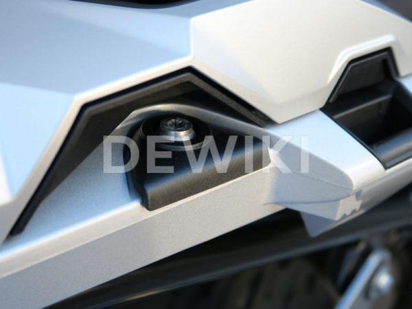 Комплект накладок под отверстия багажной полки BMW R 1200 / 1250 / GS / Adventure Комплект накладок под отверстия багажной полки BMW R 1200 / 1250 / GS / Adventure