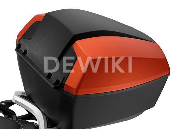 Облицовка крышки кофра BMW С 650 Sport / GT 2015-2018 год, Black Storm Metallic, правая Облицовка крышки кофра BMW С 650 Sport / GT 2015-2018 год, Black Storm Metallic, правая