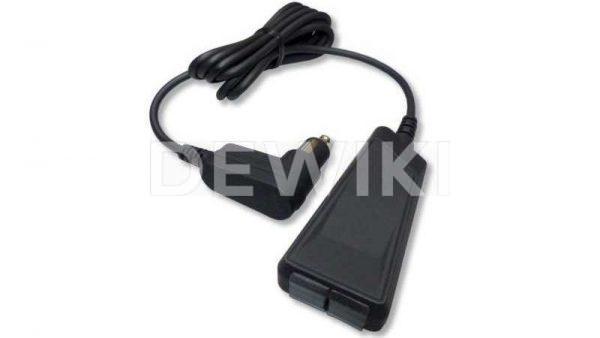 Двойное зарядное устройство BMW Motorrad, 60 см кабель Двойное зарядное устройство BMW Motorrad, 60 см кабель