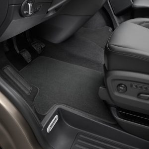 Коврики в салон Volkswagen Transporter (T5), текстильные Premium передние для водителя и пассажира, черные