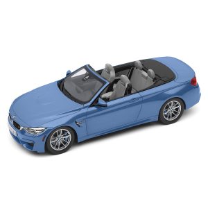 Миниатюрная модель BMW M4 F83 Convertible, Blue, масштаб 1:18 Миниатюрная модель BMW M4 F83 Convertible, Blue, масштаб 1:18