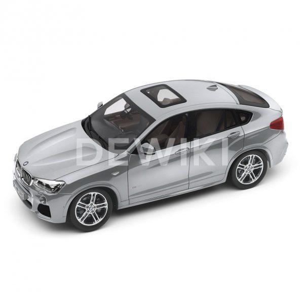Миниатюрная модель BMW X4, Glacier Silver, масштаб 1:18 Миниатюрная модель BMW X4, Glacier Silver, масштаб 1:18